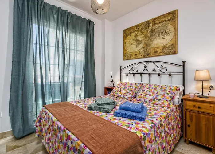 Fuengirola Center, 3 Bedrooms, And Parking